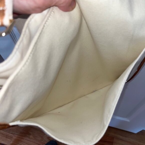 AH DORNED | Canvas Crossbody/Messenger bag with Guitar strap (removable) - Picture 8 of 11